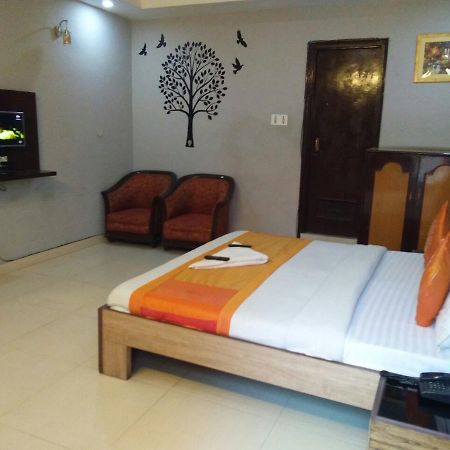 Juhi Bari Hotel Samridhi Palace מראה חיצוני תמונה