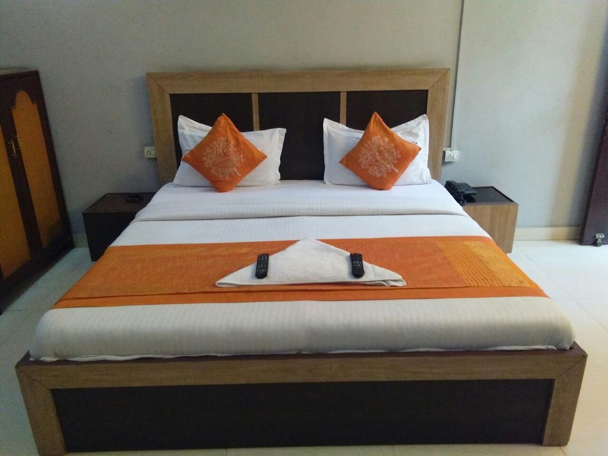 Juhi Bari Hotel Samridhi Palace מראה חיצוני תמונה