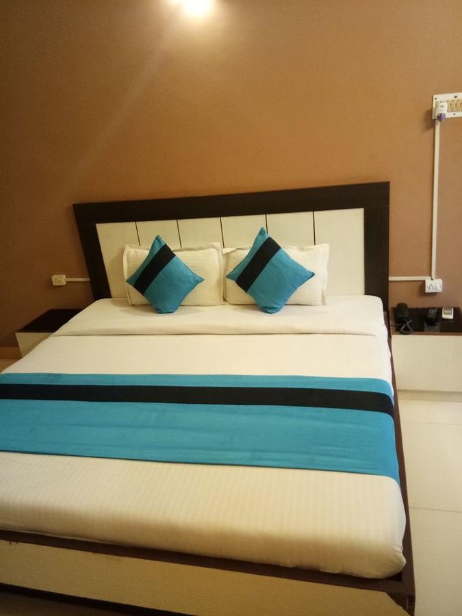 Juhi Bari Hotel Samridhi Palace מראה חיצוני תמונה